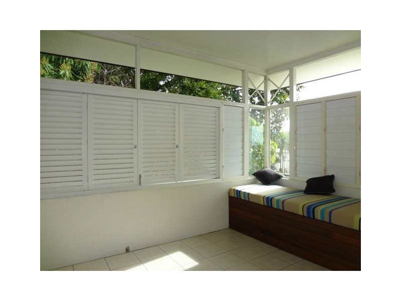 Bungalow QLD 4870