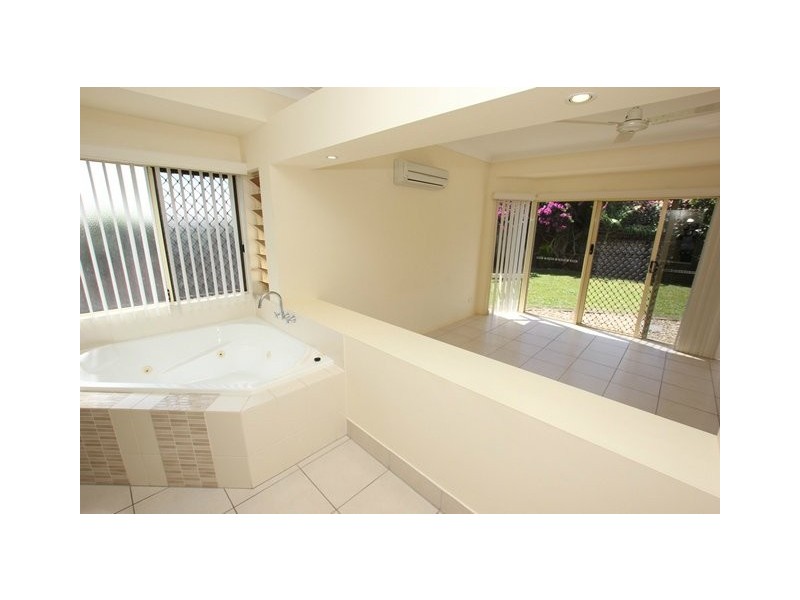 Redlynch QLD 4870