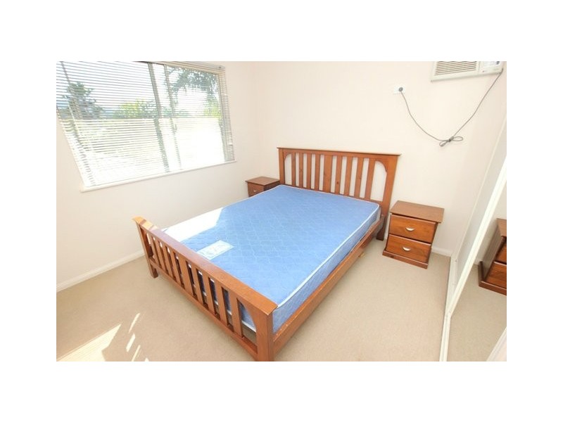 Manoora QLD 4870