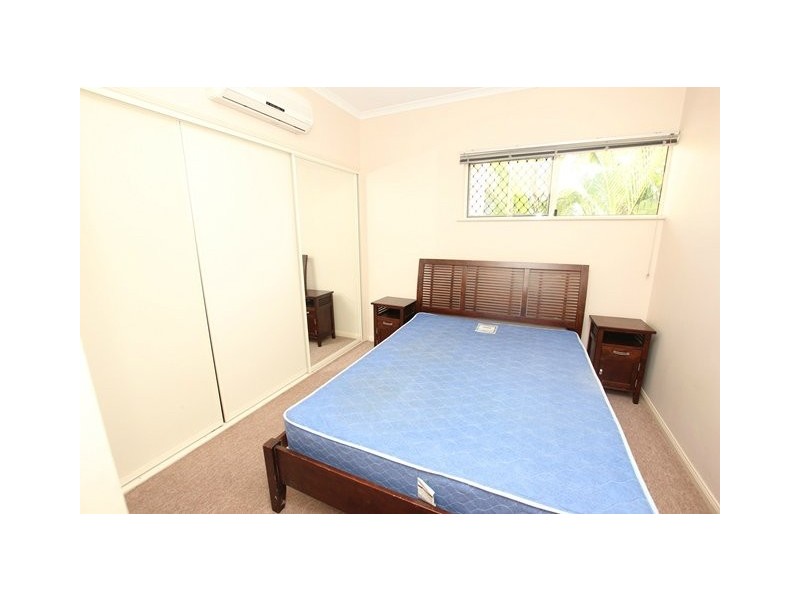 Manoora QLD 4870