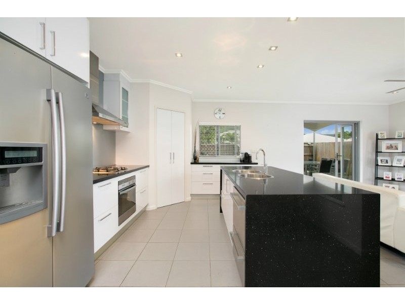 1 Chystantus Street, Trinity Park QLD 4879