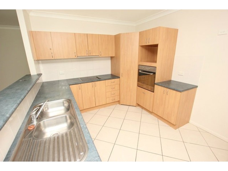 Bentley Park QLD 4869