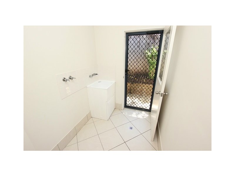 Bentley Park QLD 4869