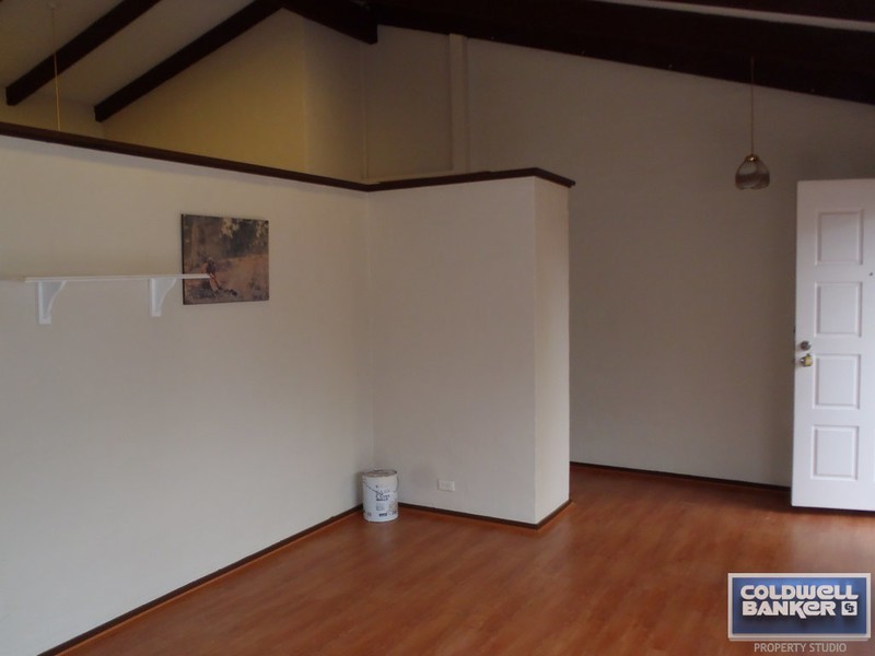 1/355 Canning Highway, Como WA 6152