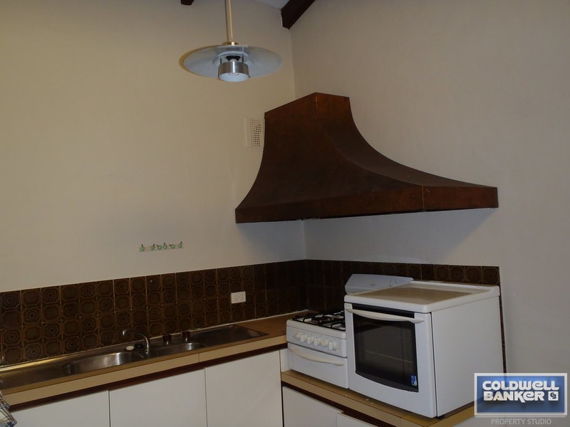 1/355 Canning Highway, Como WA 6152