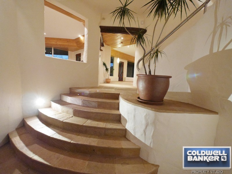 92 Lascelles Pde, Gooseberry Hill WA 6076