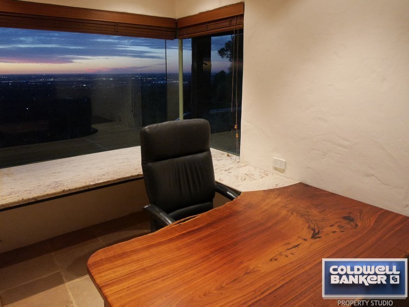 92 Lascelles Pde, Gooseberry Hill WA 6076