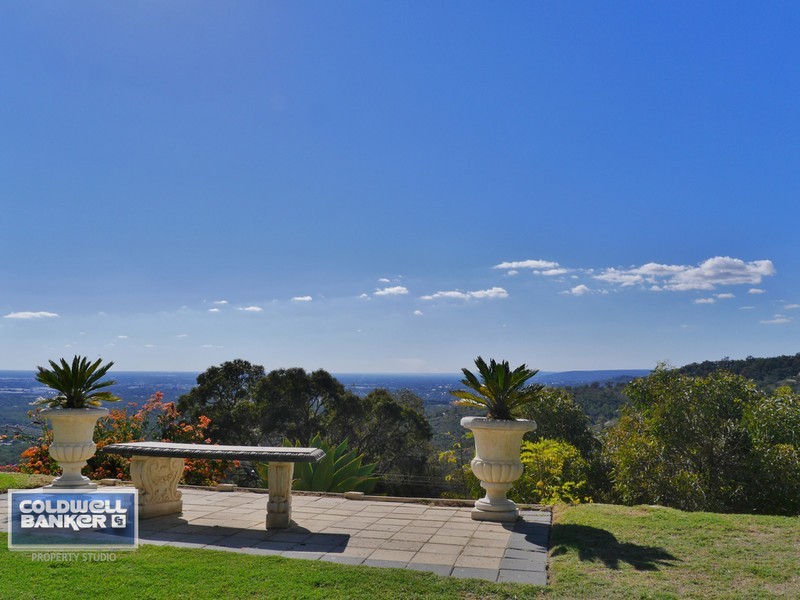 25 Girrawheen Drive, Gooseberry Hill WA 6076