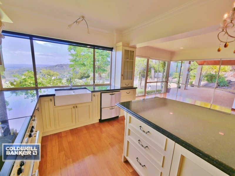 25 Girrawheen Drive, Gooseberry Hill WA 6076