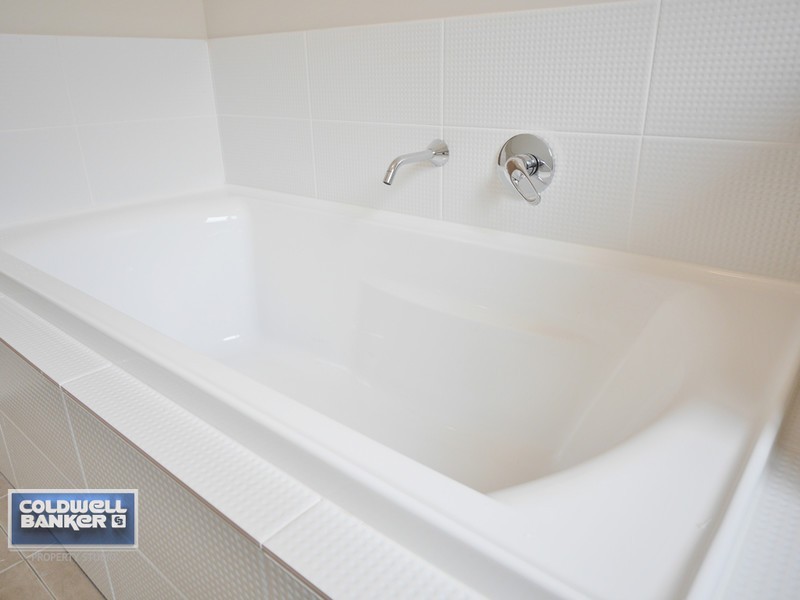 56 Broadside Avenue, Eglinton WA 6034