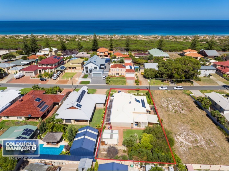 10 Erlistoun Street, Golden Bay WA 6174