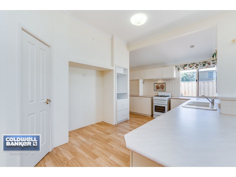 10 Erlistoun Street, Golden Bay WA 6174