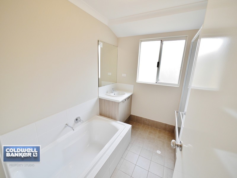 56 Broadside Avenue, Eglinton WA 6034