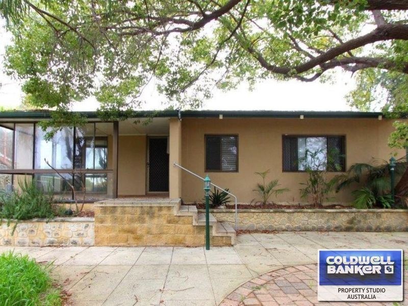 358 Flinders Street, Nollamara WA 6061