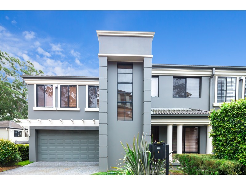 4 Melaleuca Way, Thornleigh NSW 2120