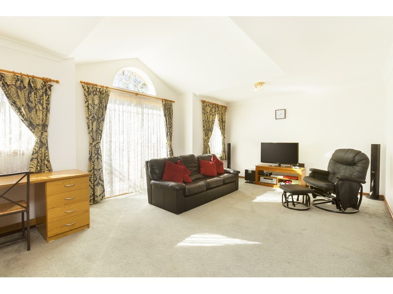 2 Blenheim Road, Carlingford NSW 2118