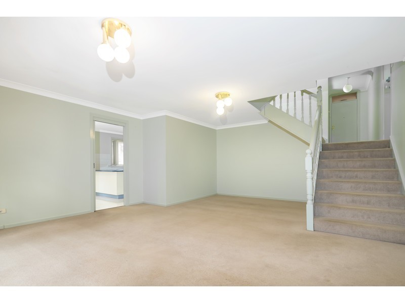 2/6-8 Donald Avenue, Epping NSW 2121