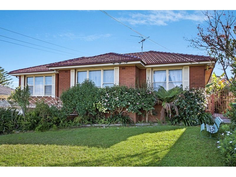 3 Woodstock Road, Carlingford NSW 2118