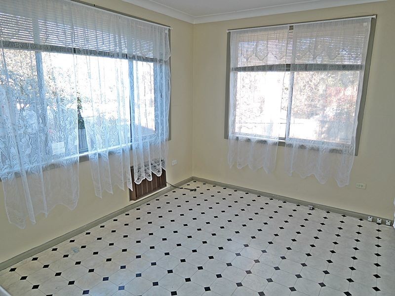 11 Alamein Avenue, Carlingford NSW 2118
