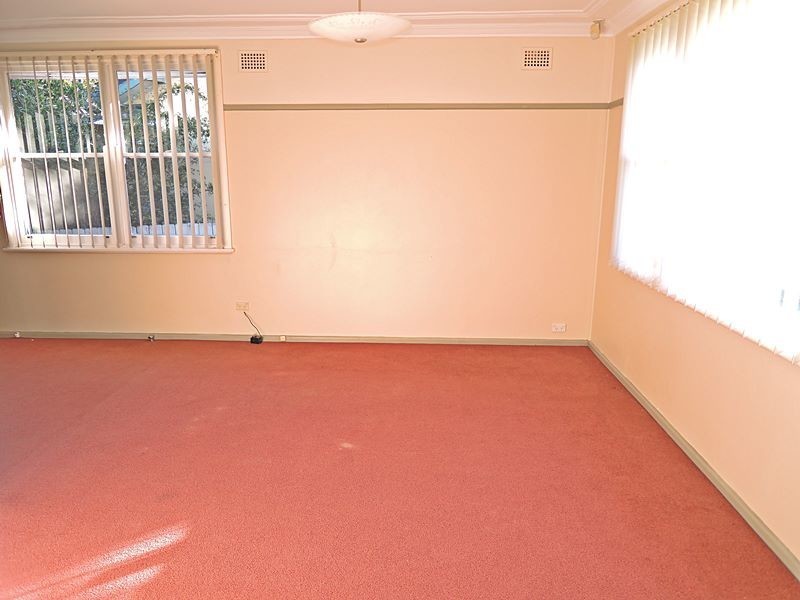 11 Alamein Avenue, Carlingford NSW 2118