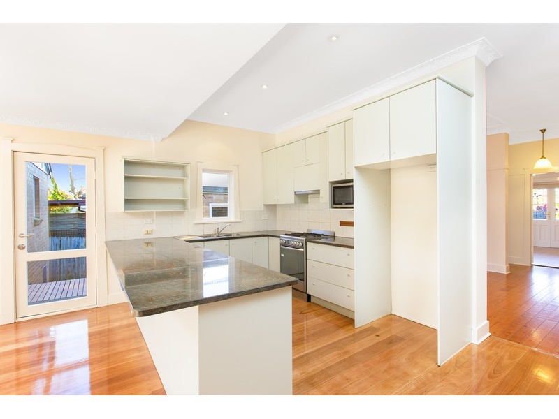 17 Brucedale Ave, Epping NSW 2121