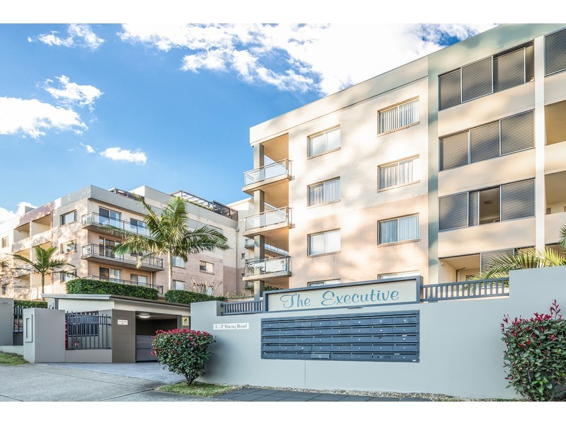 28/1-7 Young Road, Carlingford NSW 2118