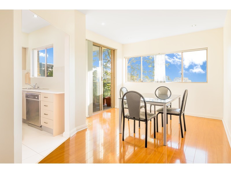 28/1-7 Young Road, Carlingford NSW 2118