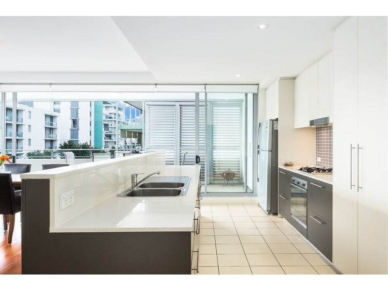 301/9 Shoreline Drive, Rhodes NSW 2138