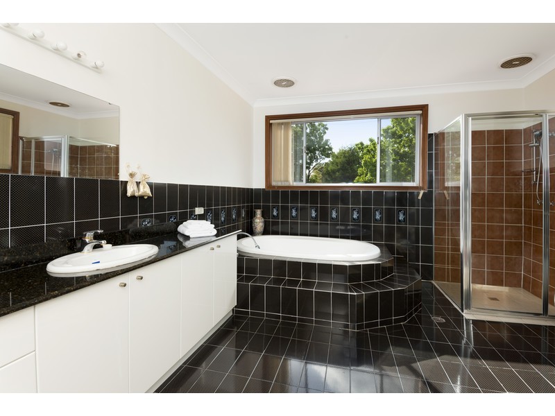 27 Barellan Avenue, Carlingford NSW 2118