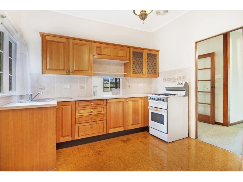 33 Valley View Crescent, North Epping NSW 2121