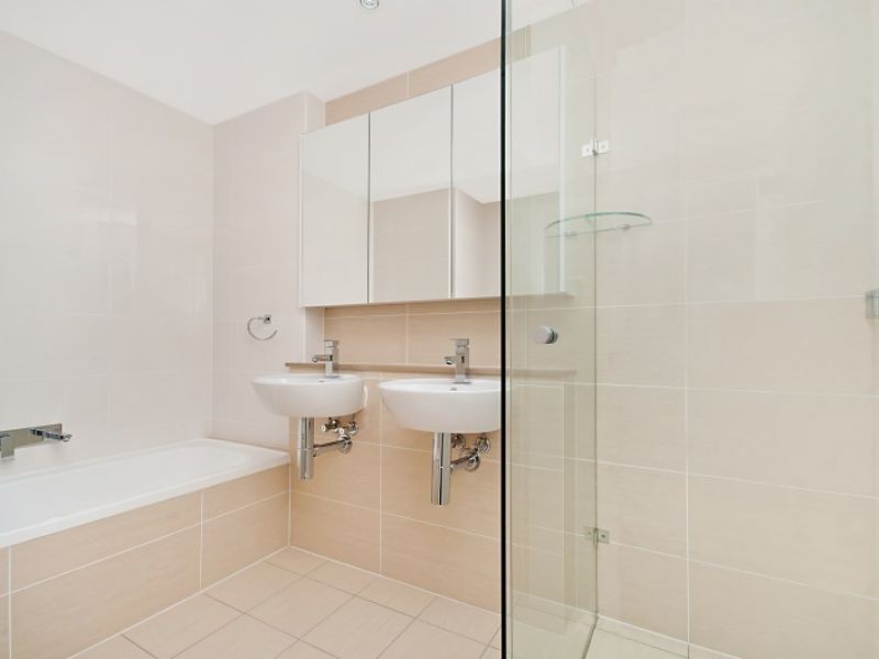 102/1 Ferntree Place, Epping NSW 2121