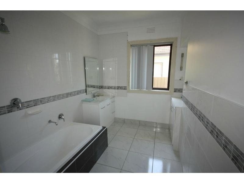 77 Clarke Street, Benalla VIC 3672