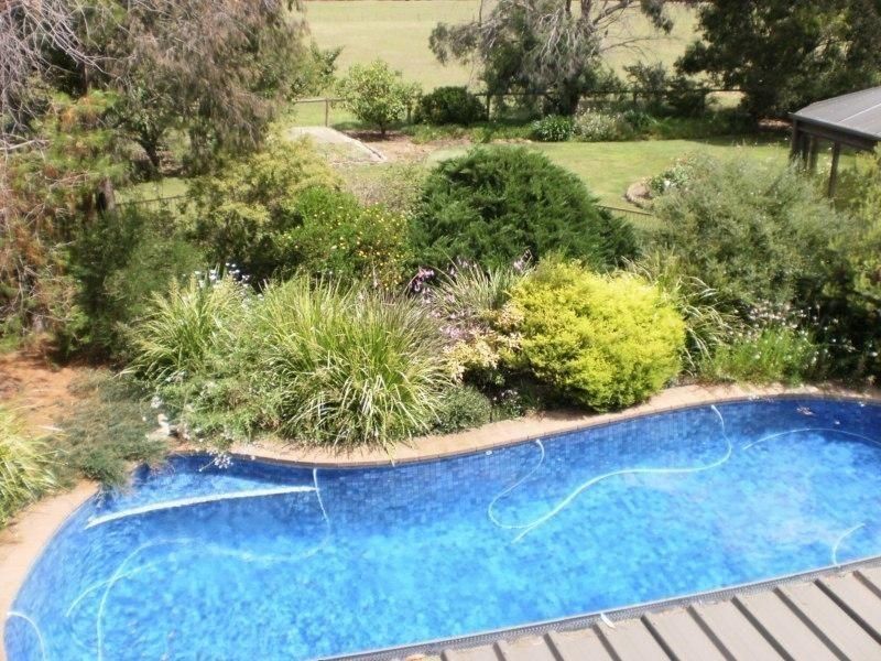 121 Grant Drive, Benalla VIC 3672