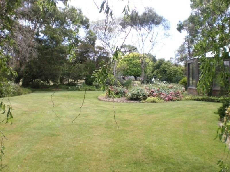 121 Grant Drive, Benalla VIC 3672