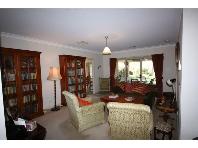 67 Olivers Road, Benalla VIC 3672