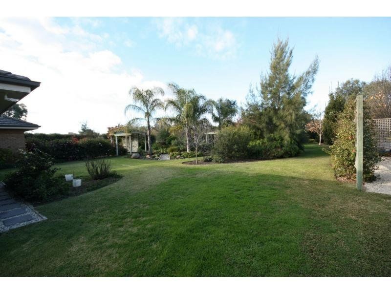 67 Olivers Road, Benalla VIC 3672