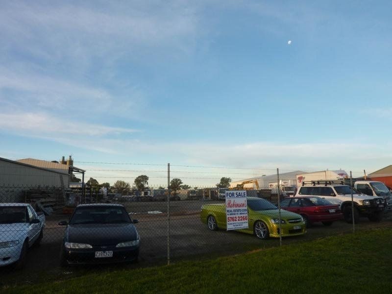 3 Mcpherson Road, Benalla VIC 3672