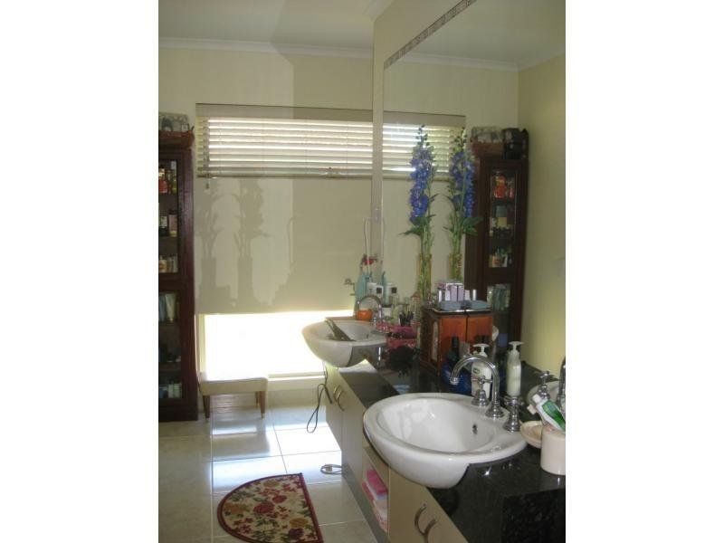 9 McNulty Drive, Benalla VIC 3672