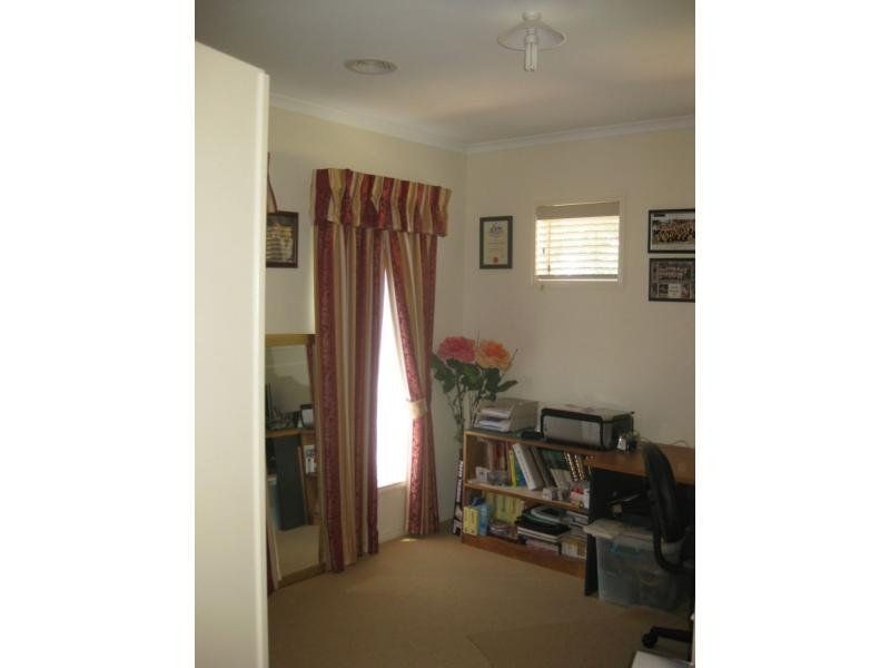 9 McNulty Drive, Benalla VIC 3672