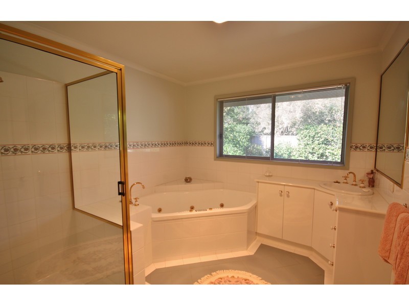 132 Cowan Street, Benalla VIC 3672