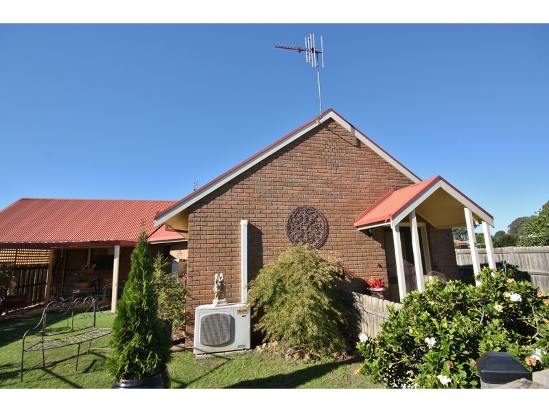 2/1 Rivergum Avenue, Benalla VIC 3672