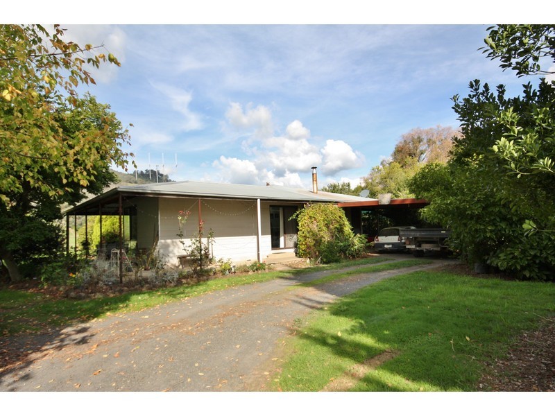 1337 Benalla Whitfield Road, Myrrhee VIC 3732