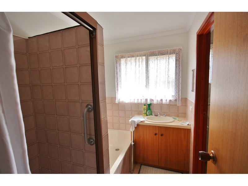 1/16 Smythe Street, Benalla VIC 3672