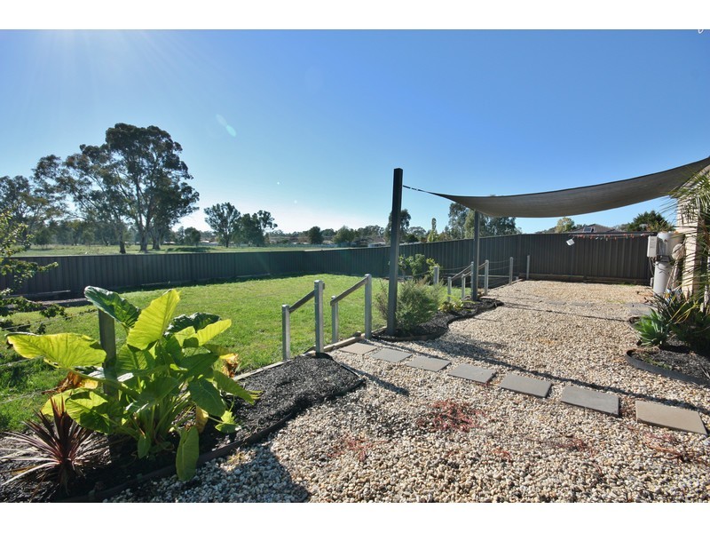 6 Stapleton Court, Benalla VIC 3672
