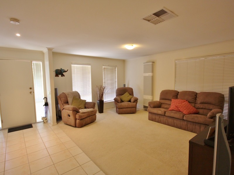 13 Monash Drive, Benalla VIC 3672