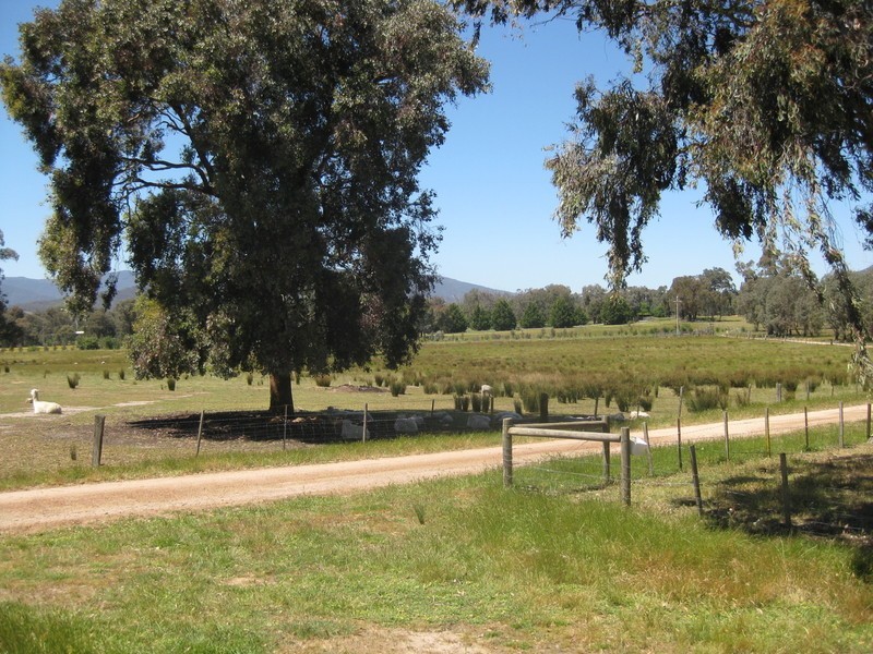 48 Hayes Road, Swanpool, Benalla VIC 3672