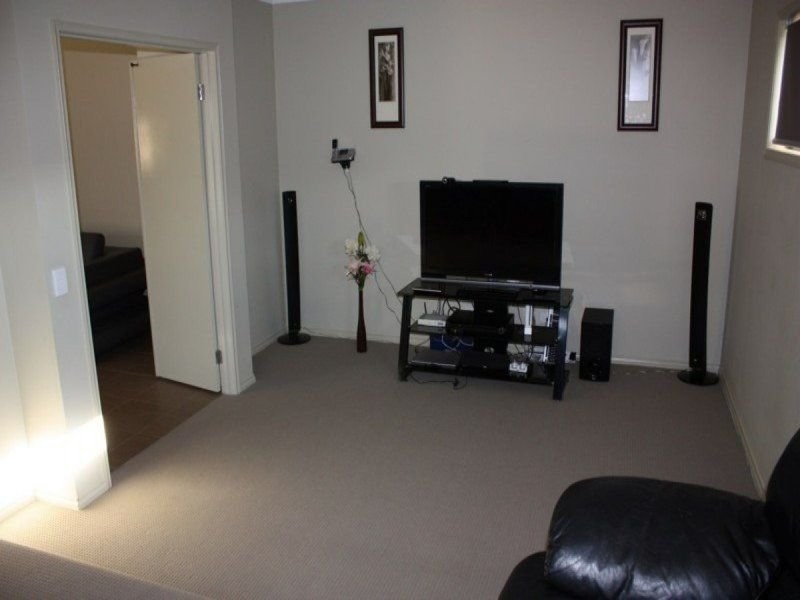 24 McNulty Drive, Benalla VIC 3672