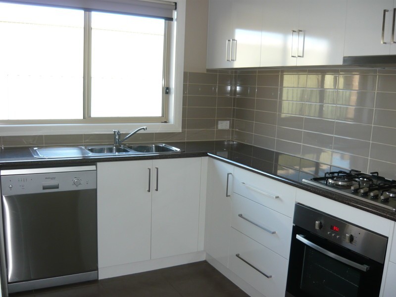 2/1 Mary Street, Benalla VIC 3672