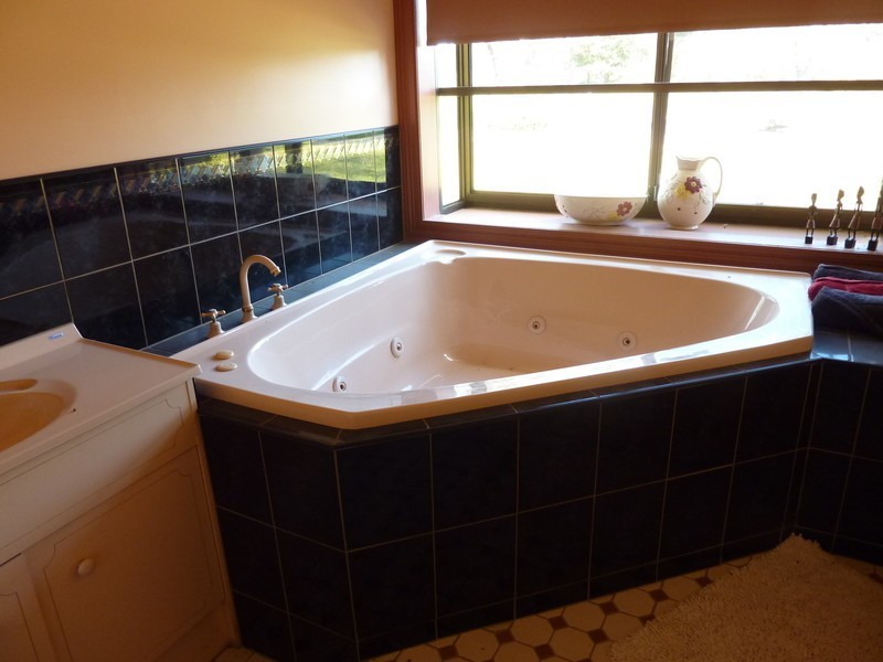 1322 Tatong Road, Benalla VIC 3672