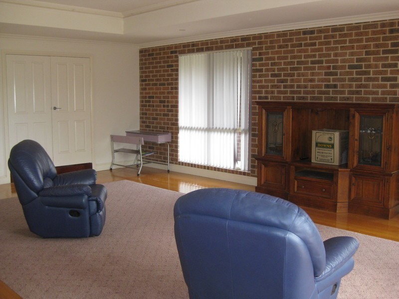 37 Olivers Road, Benalla VIC 3672